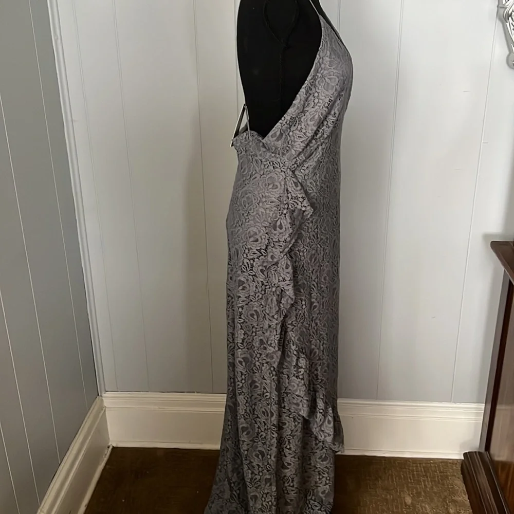 Spaghetti strap lace dress - Picture 5 of 8